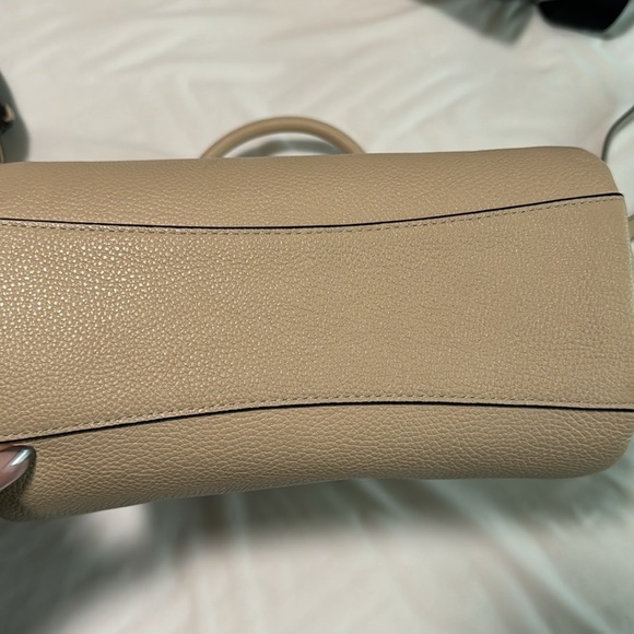 Coach bag cream color - Picture 3 of 12